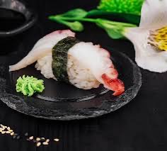 八爪魚片刺身 SLICED OCTOPUS TAKO