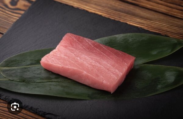 藍鰭 吞拿魚赤身 BLUE FIN TUNA AKAMI