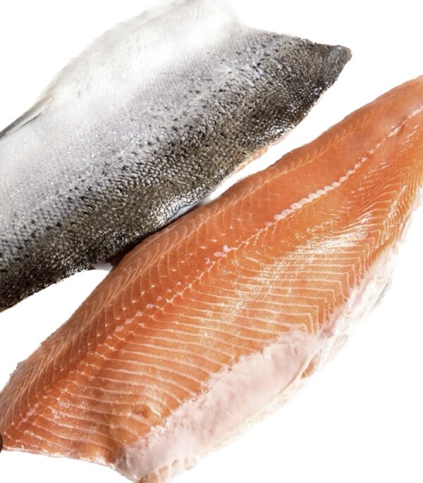 急凍三文魚🍣 半條連皮　